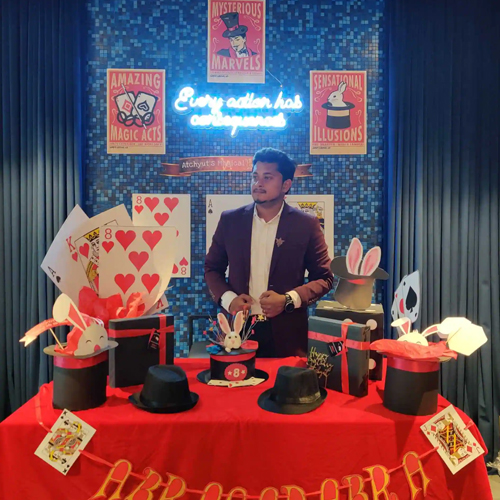 Magician for Birthday Party in Gurgaon